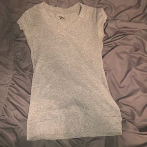 Gray short sleeve